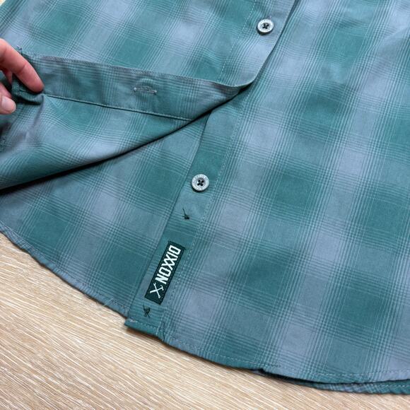 Dixxon Flannel Company Plaid Short Sleeve Button Up Women’s M Color‎ Green - Picture 2 of 6